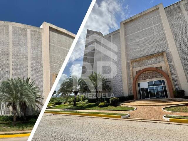 Edificio para Venta en Pampatar - 4