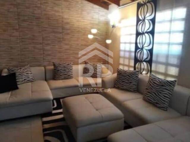 #SMC-002 - Casa para Venta en Porlamar - O