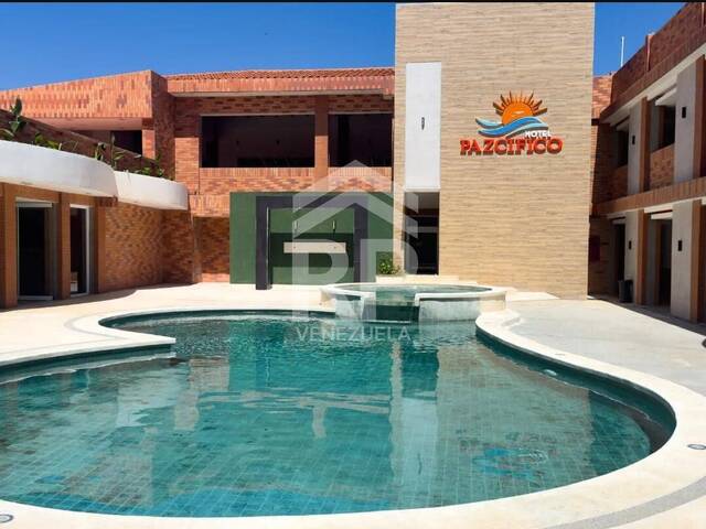Hotel para Venta en Paraguachí - 4