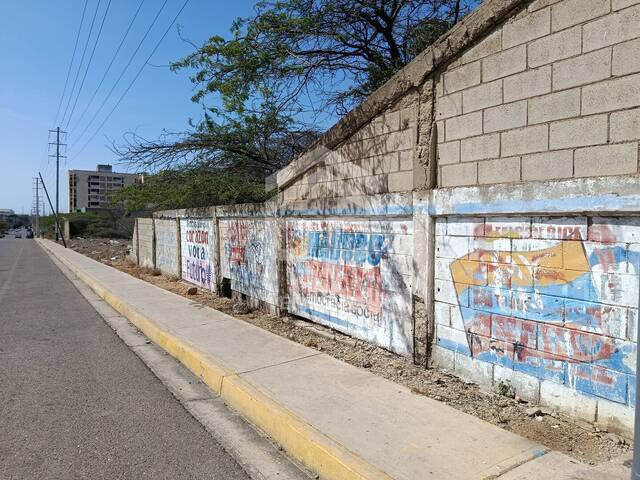 #SGT-165 - Terreno para Venta en Punto Fijo - I