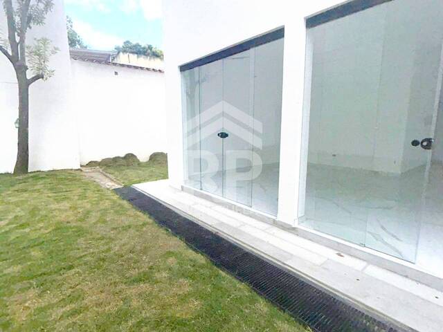 #SMC-003 - Casa para Venta en Caracas - A