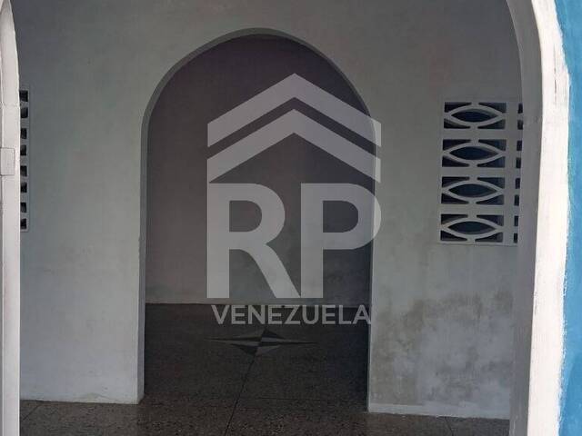 Casa para Venta en Barquisimeto - 3