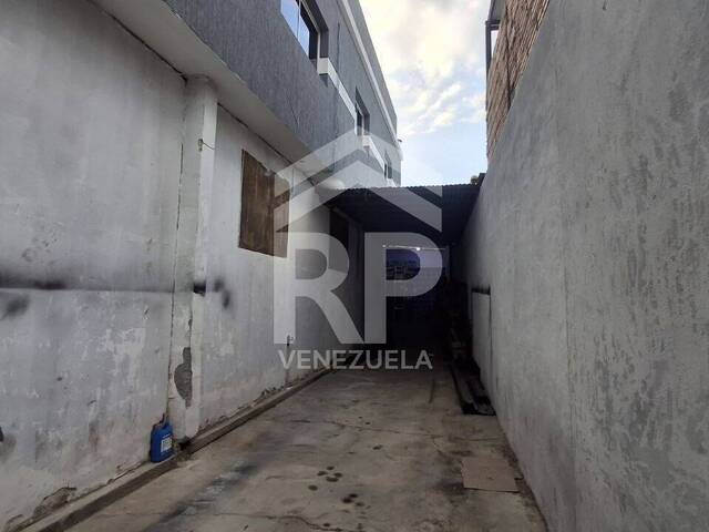 Edificio comercial para Venta en Barquisimeto - 5