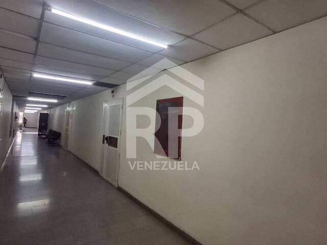 #CRL-037 - Oficina para Alquiler en Barquisimeto - K