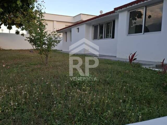 #SMC-004 - Casa para Venta en Caracas - A