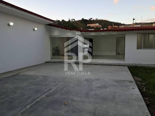 #SMC-004 - Casa para Venta en Caracas - A
