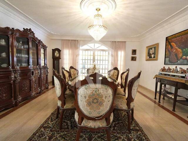 #SMC-005 - Casa para Venta en Caracas - A