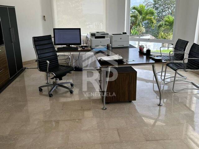 Mansión para Venta en Caracas - 5