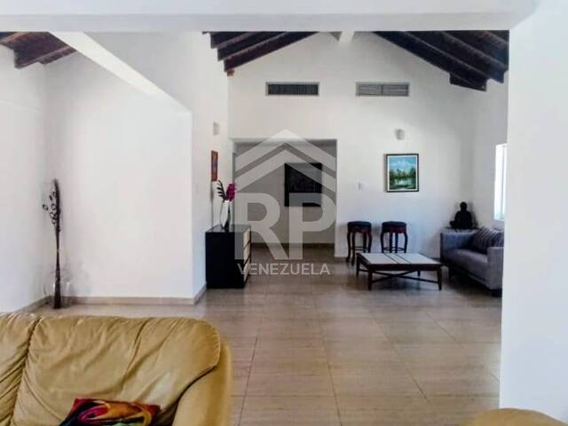 #SMC-007 - Casa para Venta en Pampatar - O