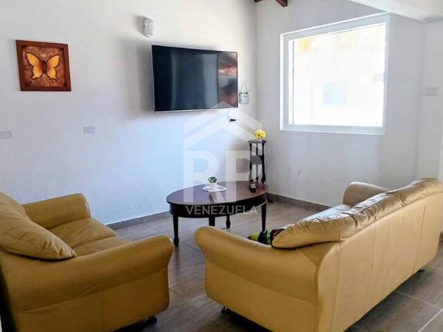 Casa para Venta en Pampatar - 5