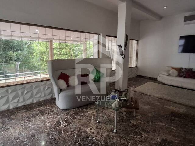 Casa para Venta en Barquisimeto - 2