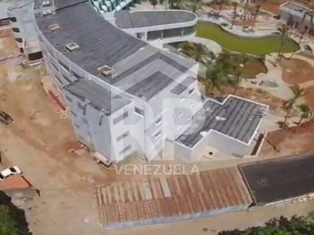 Hotel para Venta en Porlamar - 2