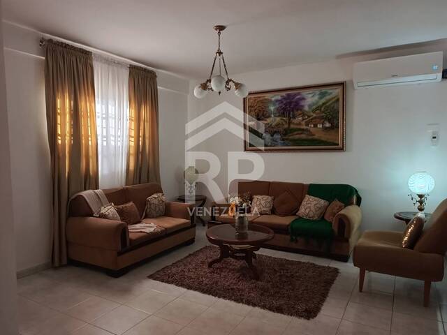 Casa para Venta en Punto Fijo - 3