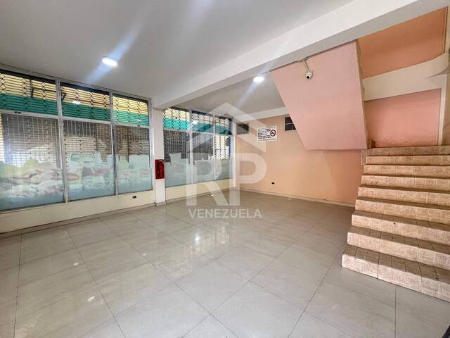 #SGL-150 - Local para Venta en Punto Fijo - I