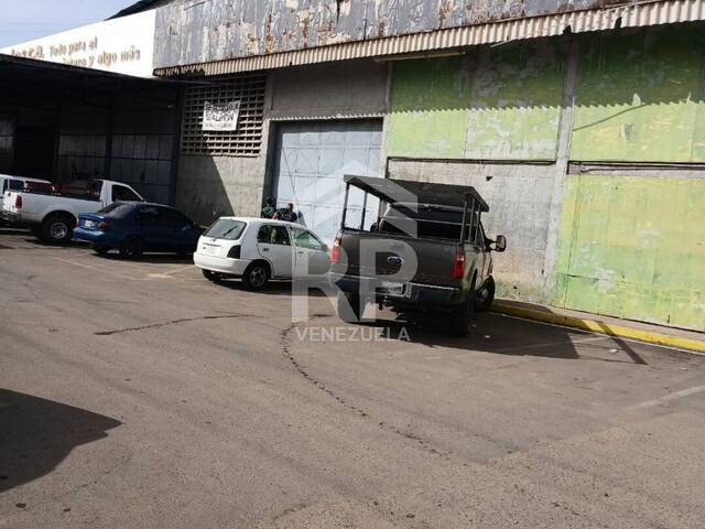 #RVG-002 - Galpón para Alquiler en Maracaibo - V