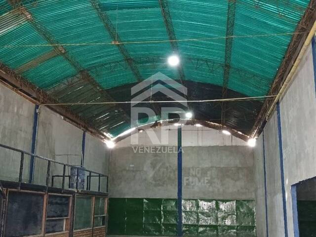 #RVG-002 - Galpón para Alquiler en Maracaibo - V