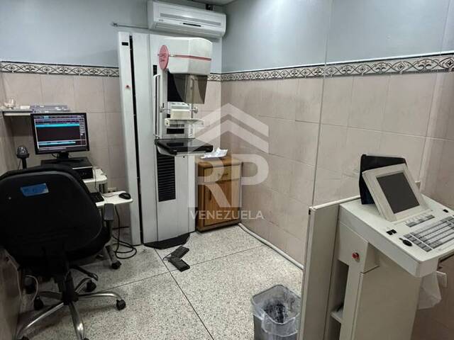 Clínica / Salud para Venta en Valencia - 2