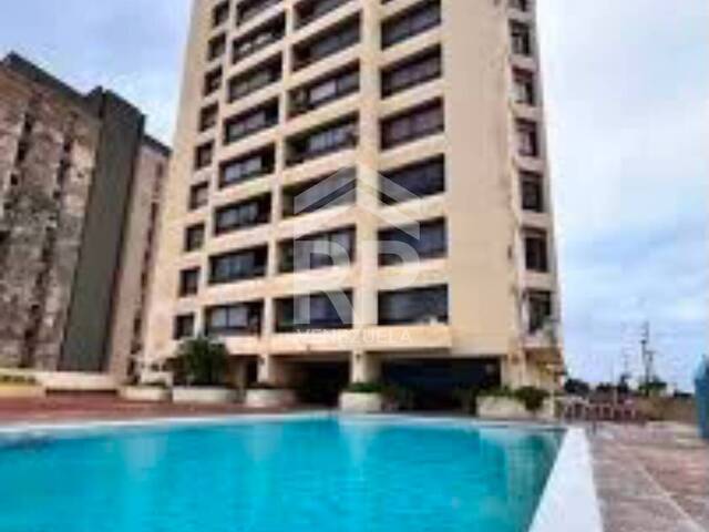 Venta en Av bolivar - Porlamar