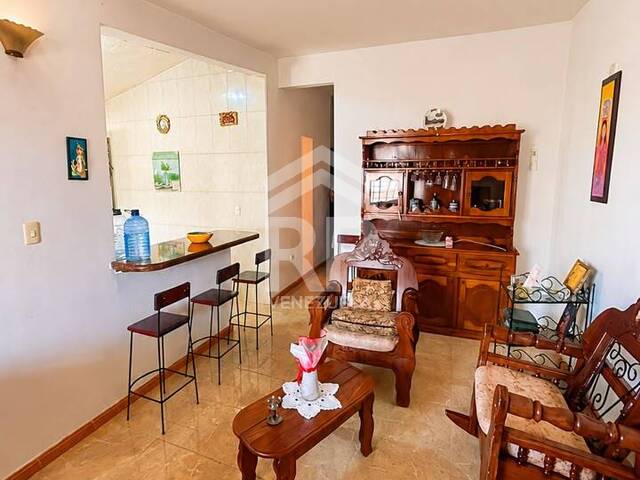 #GCC-001 - Casa para Venta en Porlamar - O