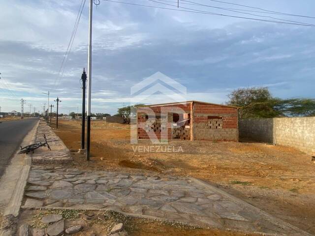 #SGT-169 - Terreno para Venta en Santa Cruz de Los Taques - I
