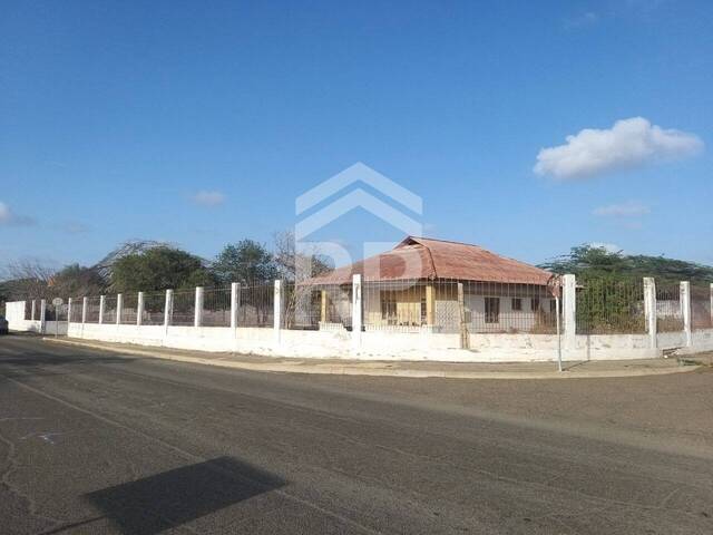 #SGT-168 - Área para Venta en Punto Fijo - I