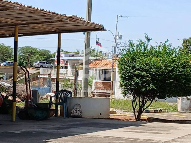 #RVT-004 - Terreno para construcción para Venta en Maracaibo - V
